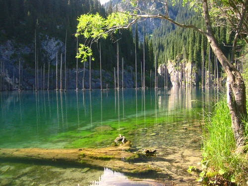 Lac_Kaindy.jpg